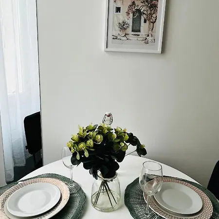 Joli Sur Le Port Apartman *